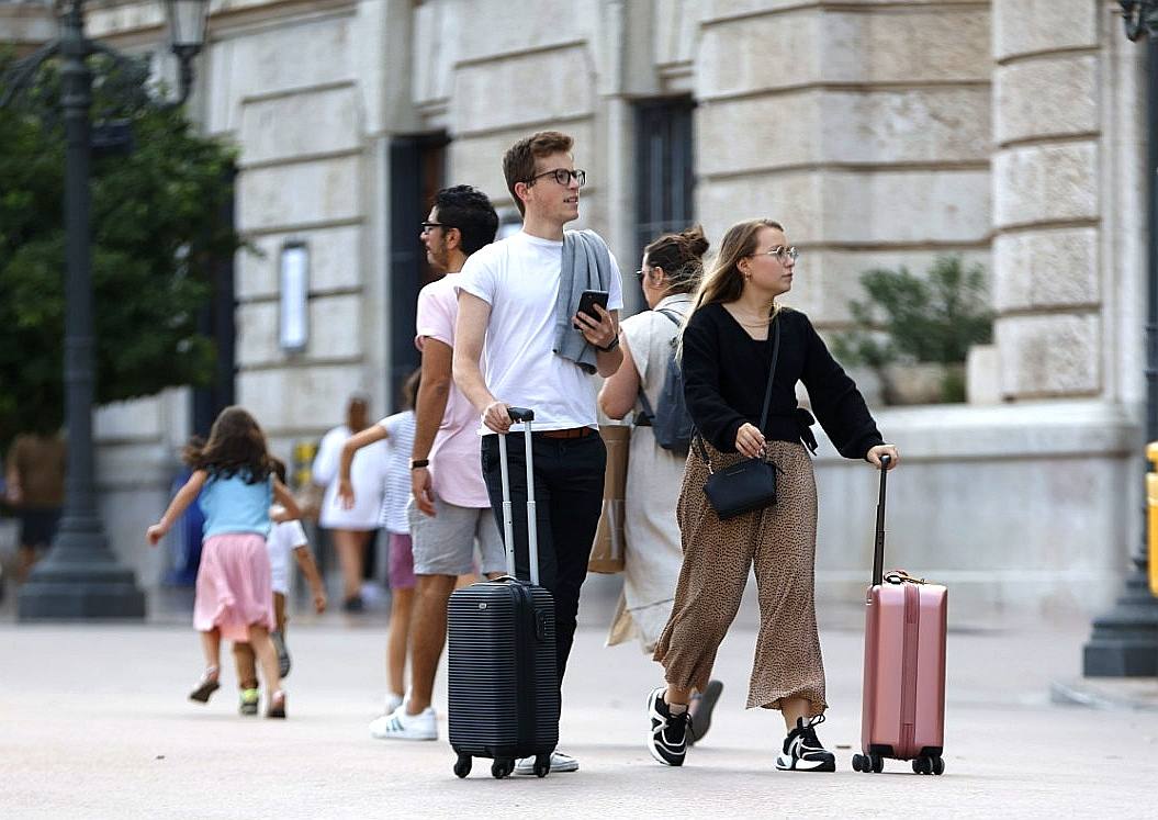 Turistas en el centro de Valencia.