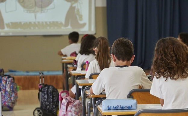 Escolares de Primaria en un aula. 