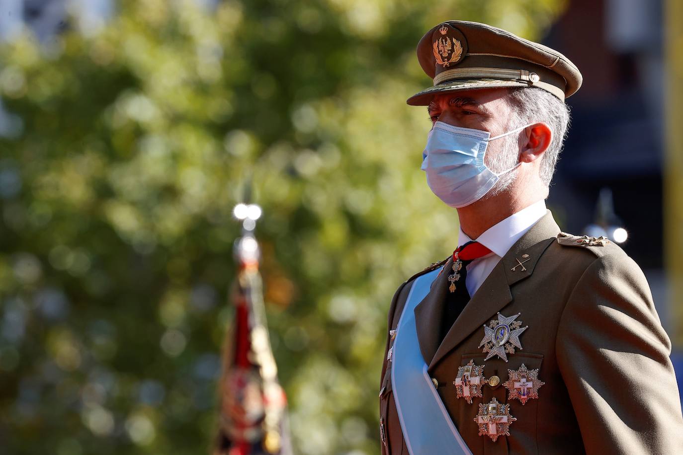 Fotos: Desfile militar por el Día de la Hispanidad 2021, en imágenes