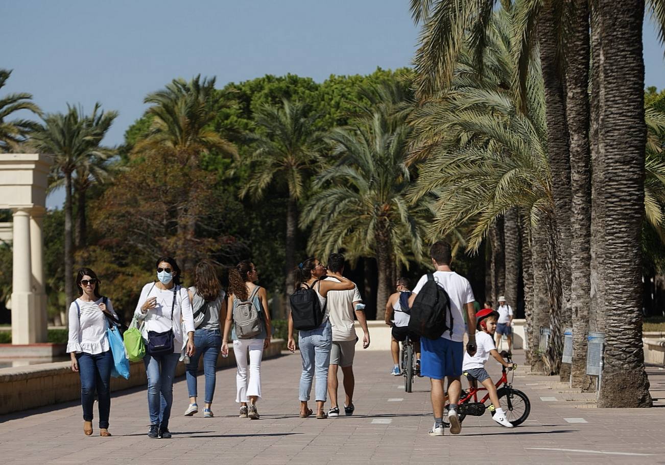 Turistas en Valencia durante el puente.