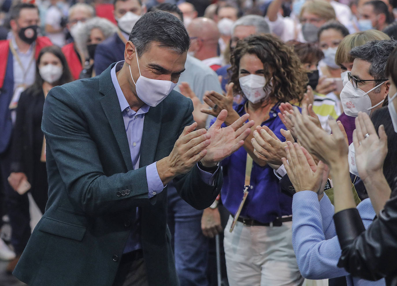 Este domingo se celebra la jornada de clausura del 40 congreso del PSOE. El broche final al cónclave lo pone el líder del PSOE, Pedro Sánchez, con su primer discurso como reelegido secretario general. 