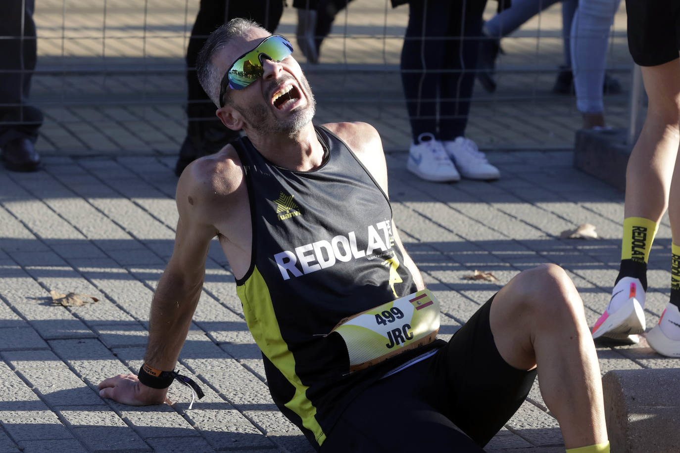 Fotos: Así ha sido la llegada de los héroes a la meta del Medio Maratón de Valencia 2021