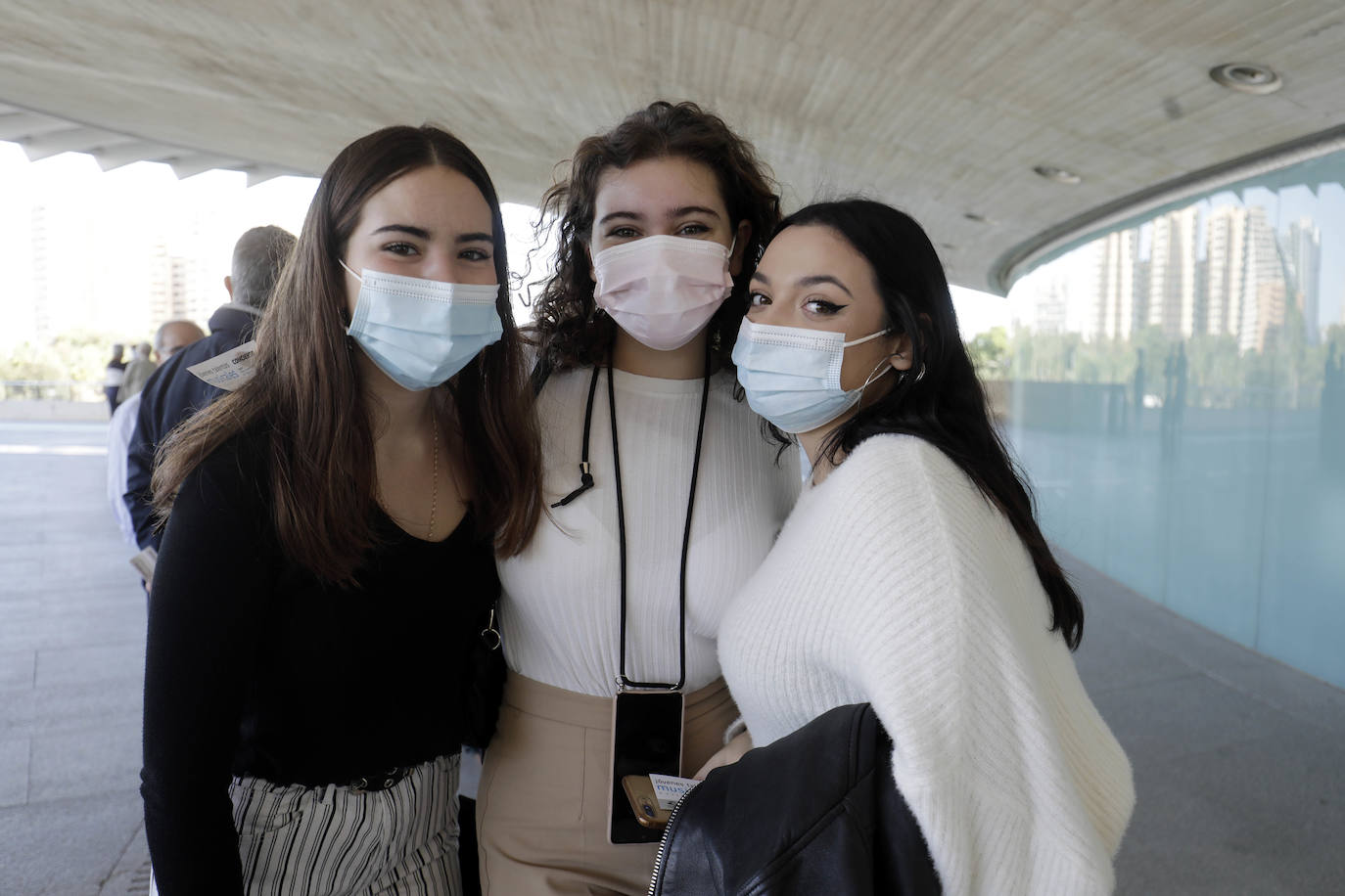 De la mano de Merche Femenía, treinta intérpretes valencianos demuestran su calidad artística en una jornada para el recuerdo 
