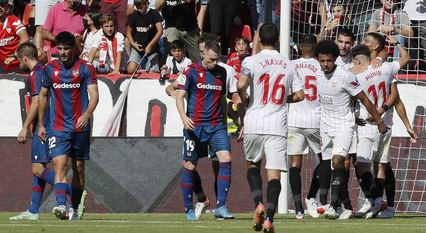 Fotos: Las mejores imágenes del Sevilla FC-Levante UD