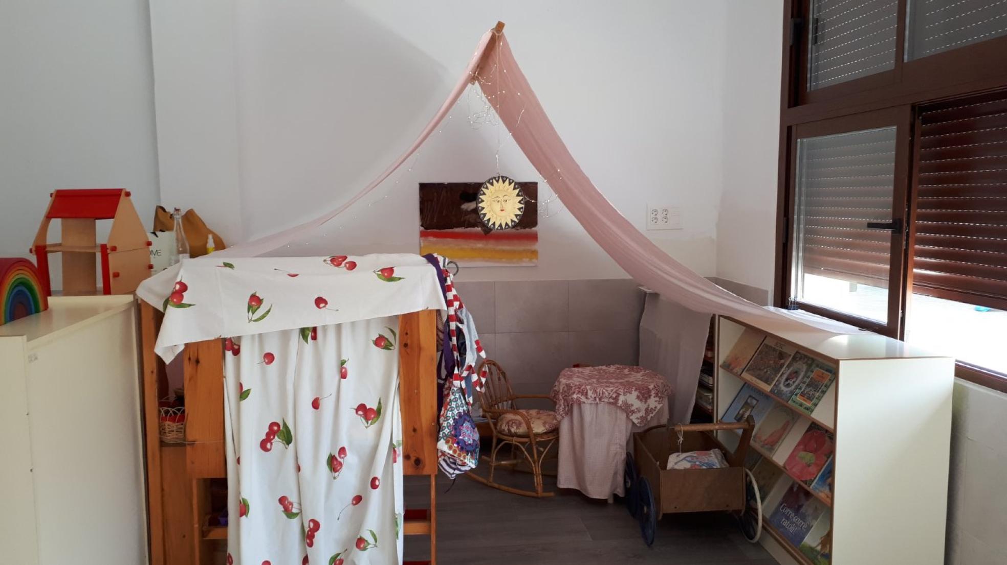 Aula ecológica. En el colegio todo los materiales que se utilizan son naturales y orgánicos. LP