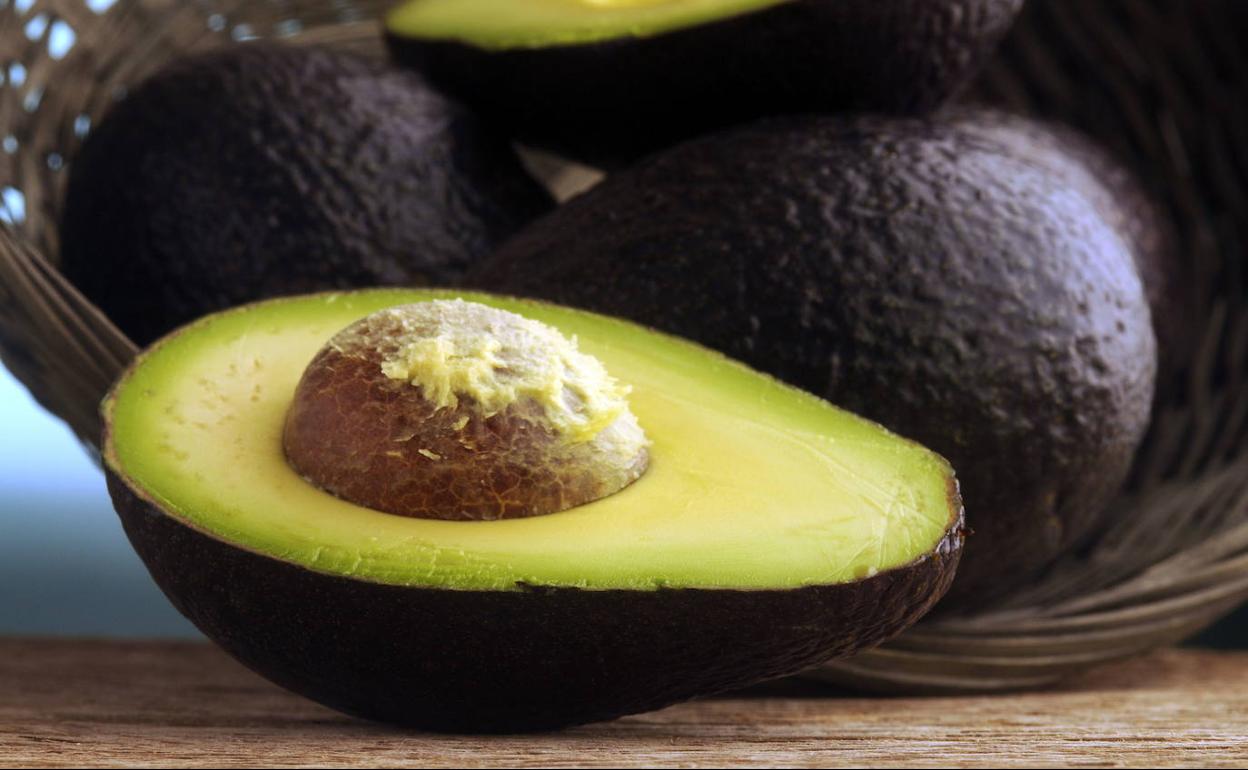 El aguacate es un alimento muy versátil y se puede aplicar a multitud de recetas.