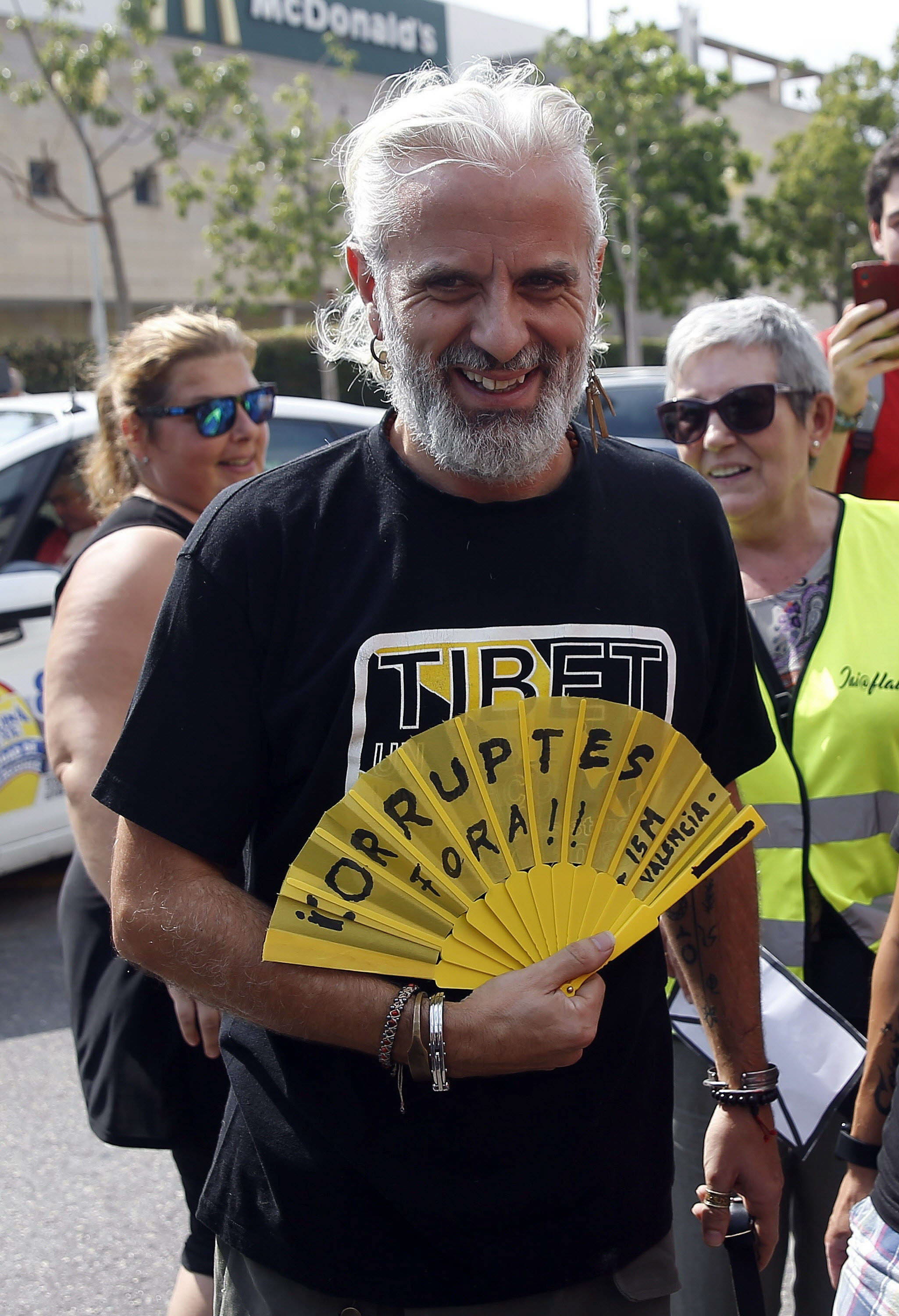 Marcos Benavent acudiendo a declarar a la Ciudad de la Justicia el 23 de junio de 2016 en calidad de investigado como supuesto responsable del cobro de comisiones ilegales por adjudicaciones realizadas durante la etapa de gobierno de Rita Barberá