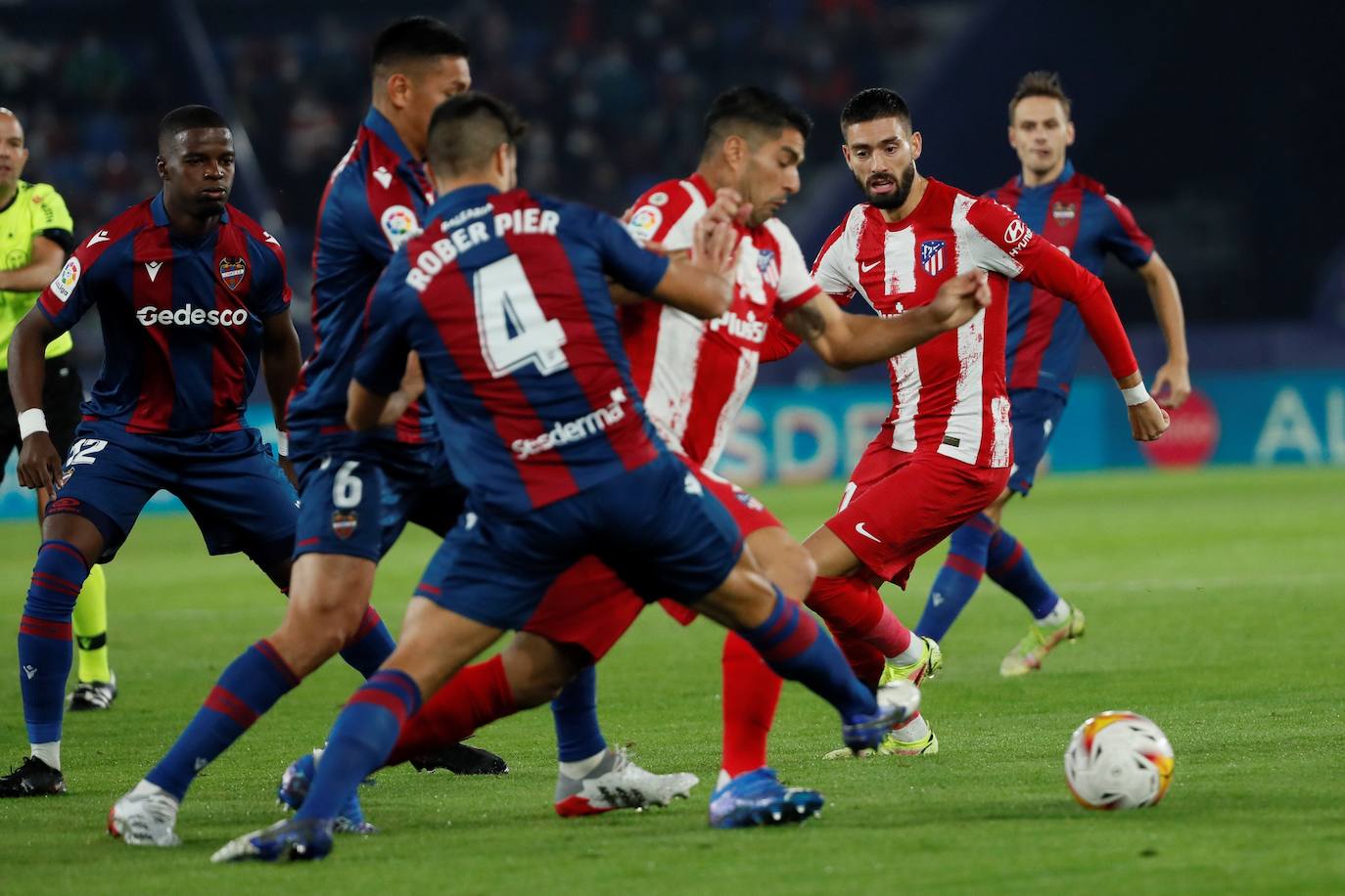 Fotos: Las mejores imágenes del Levante UD-Atlético de Madrid