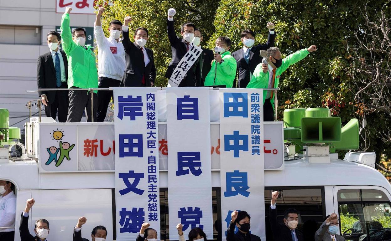 Fumio Kishida, durante un acto electoral.