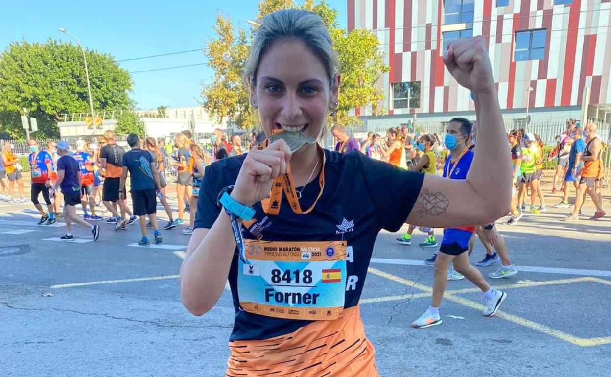 Mar, feliz tras concluir su participación en el Medio Maratón Valencia Trinidad Alfonso EDP. 