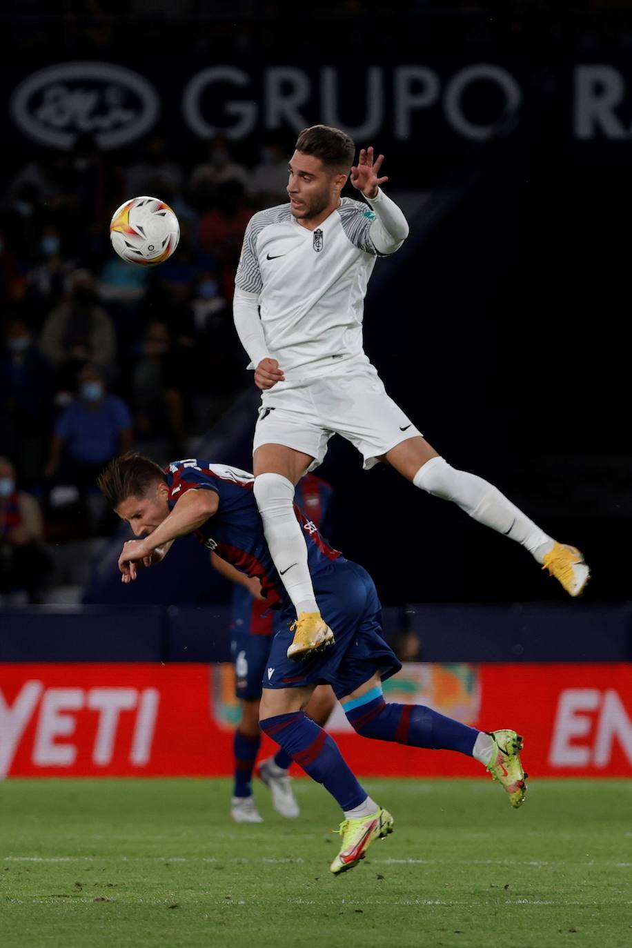 Fotos: Las mejores imágenes del Levante UD-Granada CF