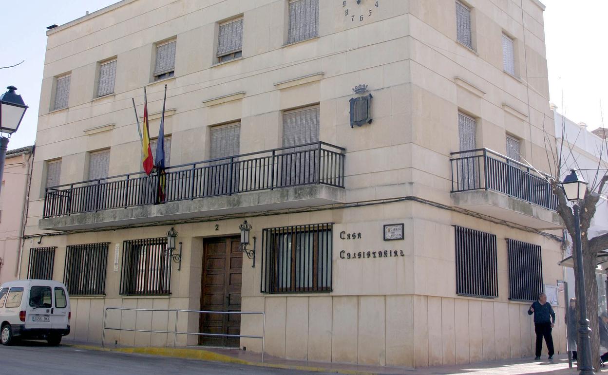 El pleno municipal aprobó la rebaja de  impuestos para el próximo año.