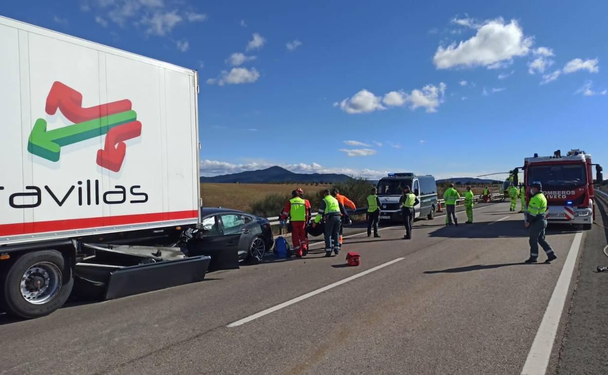 El vehículo siniestrado, momentos después del accidente. 