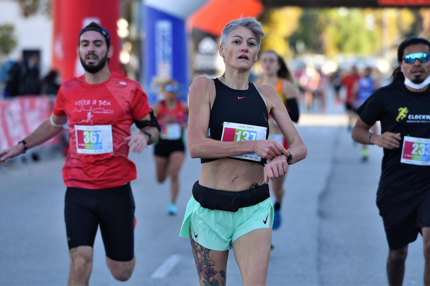 En la Volta a Peu por la Discapacidad ha habido una marcha a pie y otra corriendo y actividades especiales al acabar las pruebas, que se han desarrollado en un circuito de 4,5 kilómetros 