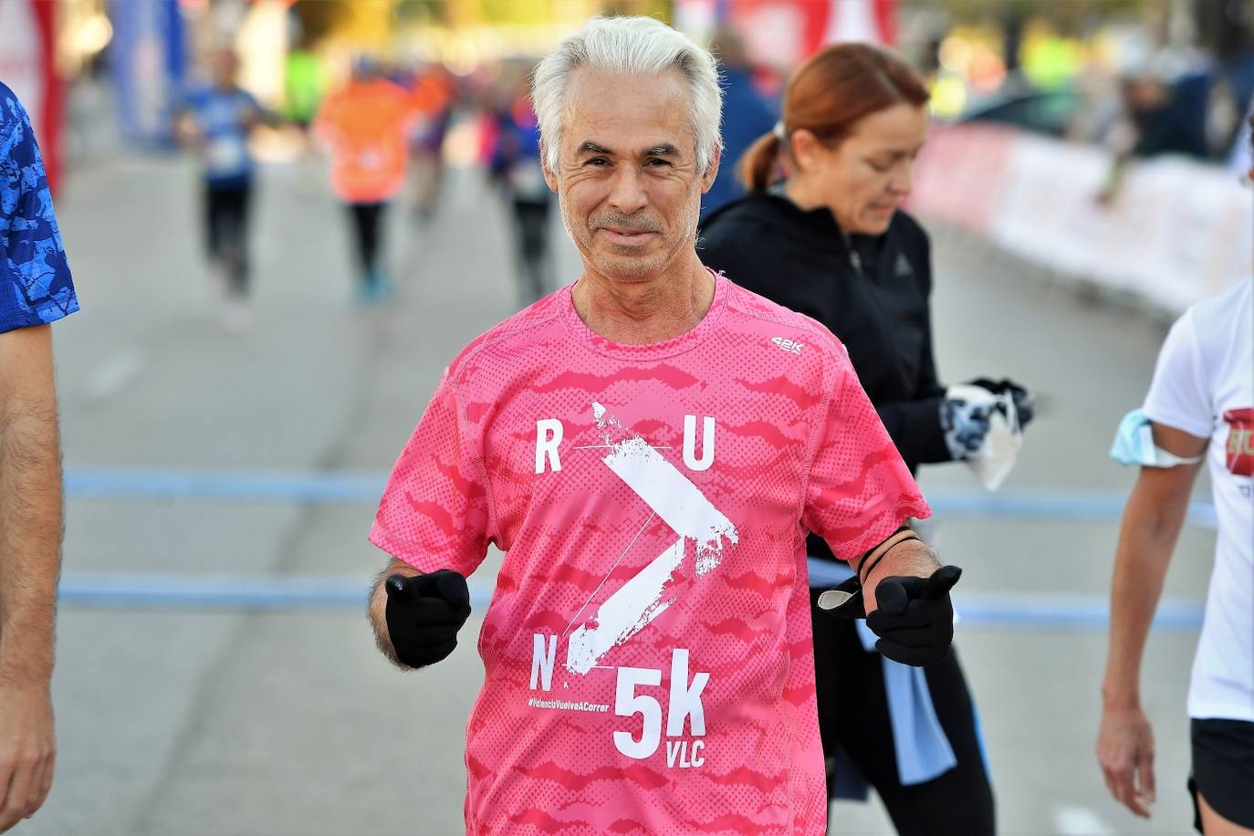 En la Volta a Peu por la Discapacidad ha habido una marcha a pie y otra corriendo y actividades especiales al acabar las pruebas, que se han desarrollado en un circuito de 4,5 kilómetros 