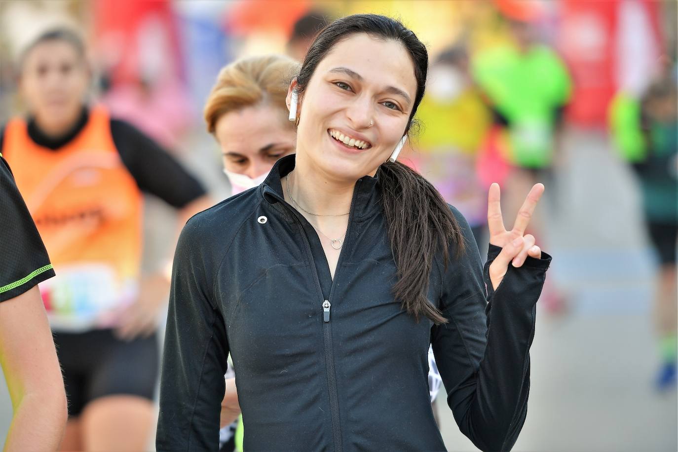 En la Volta a Peu por la Discapacidad ha habido una marcha a pie y otra corriendo y actividades especiales al acabar las pruebas, que se han desarrollado en un circuito de 4,5 kilómetros 