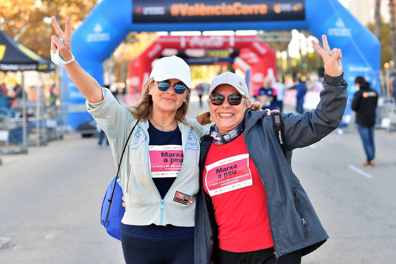 En la Volta a Peu por la Discapacidad ha habido una marcha a pie y otra corriendo y actividades especiales al acabar las pruebas, que se han desarrollado en un circuito de 4,5 kilómetros 