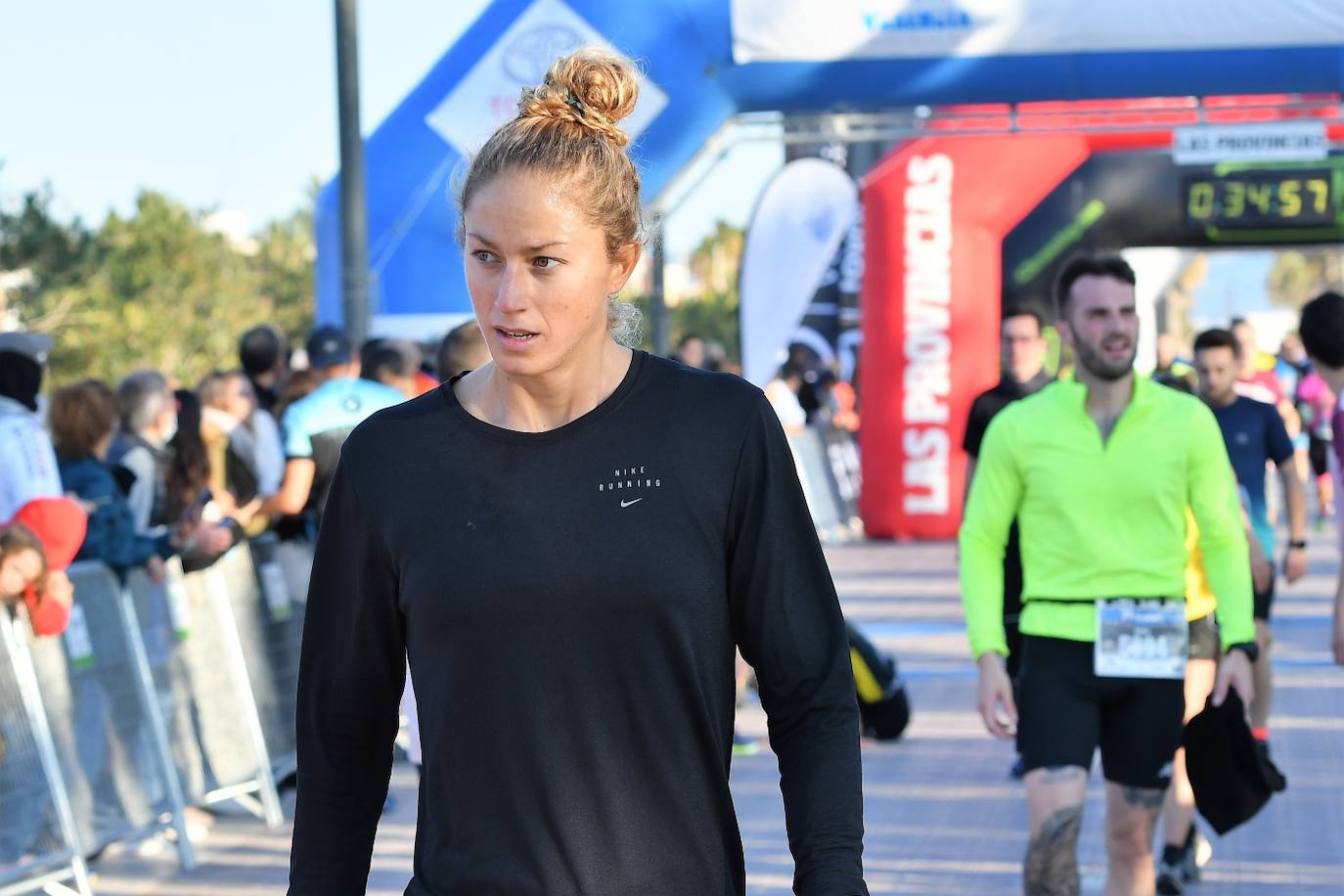 Fotos: Búscate en la meta de la 15K Valencia Abierta al mar (2)