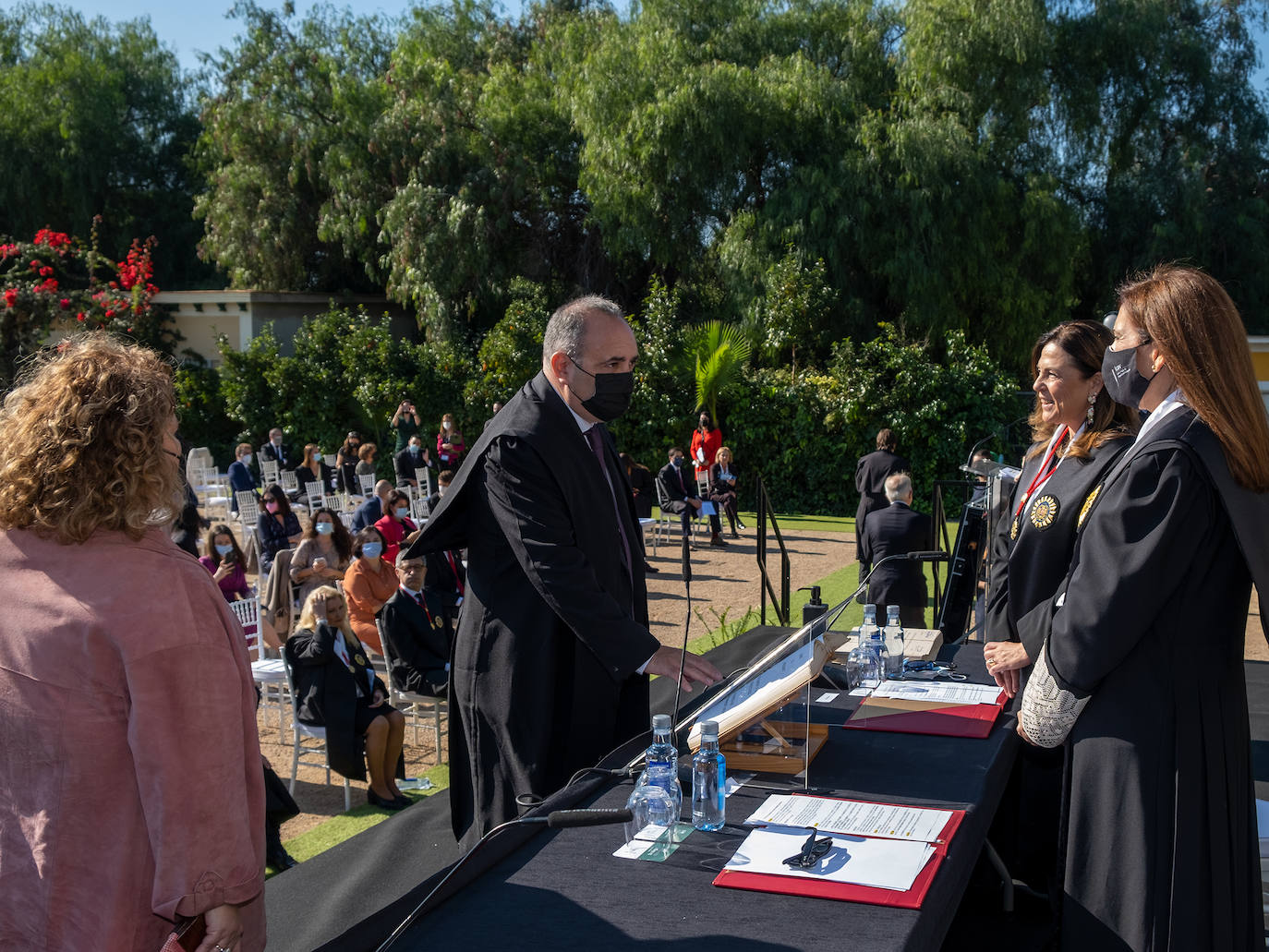 Este sábado fue una jornada de celebración en la Masia Xamandreu con la jura de nuevos letrados y con el acto de homenaje de los 25 años de colegiación del Ilustre Colegio de Abogados de Valencia (ICAV).