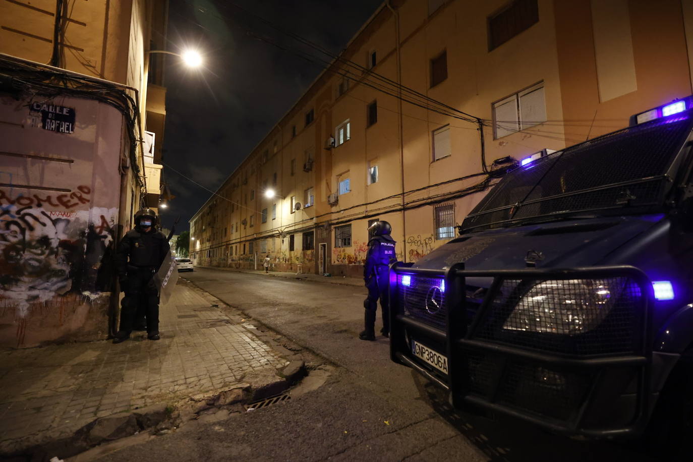 Fotos: Redada en las Casitas Rosas de Valencia