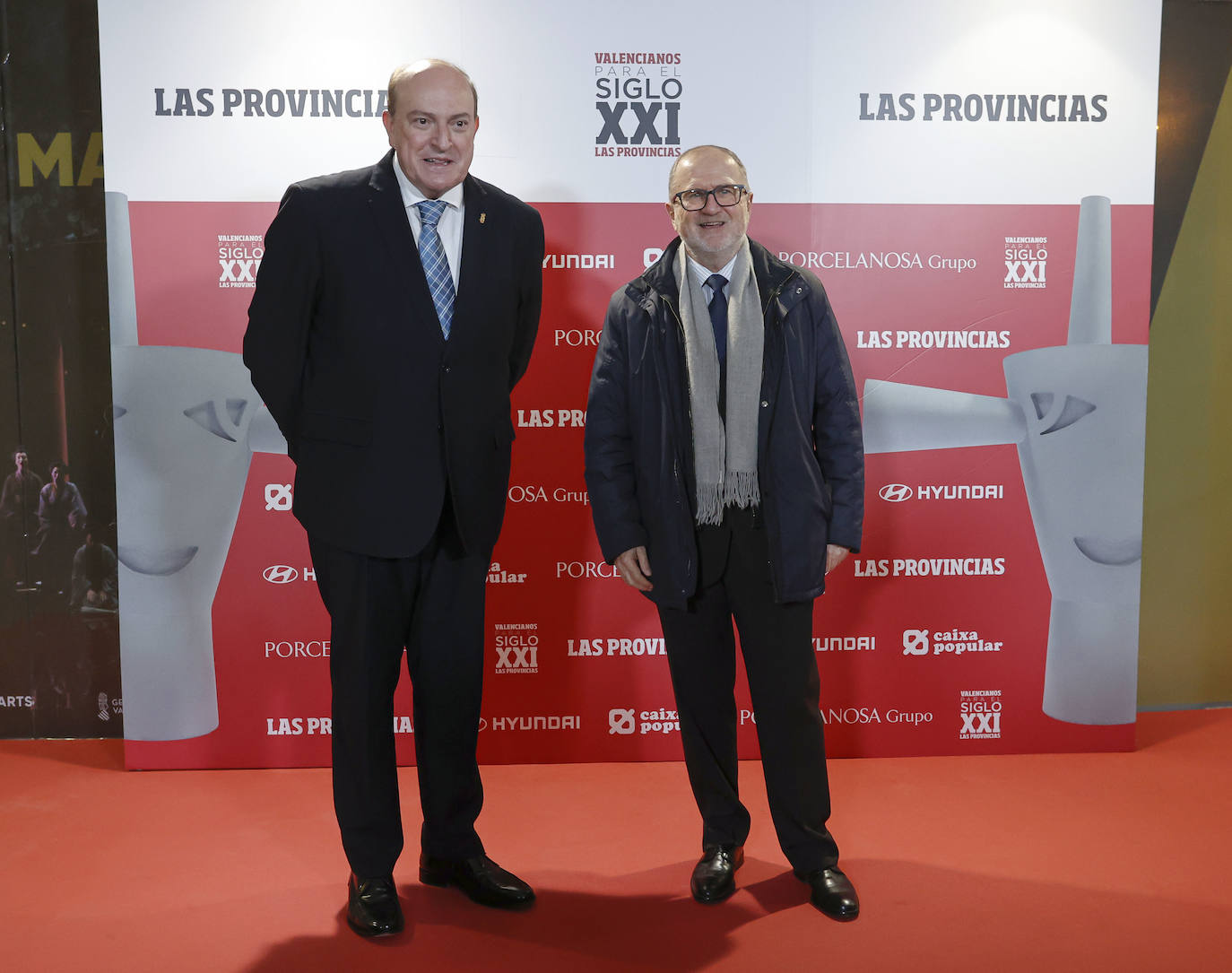 El directivo del Casino de Agricultura,Julio Aguado, junto a exconseller Alejandro Font de Mora.