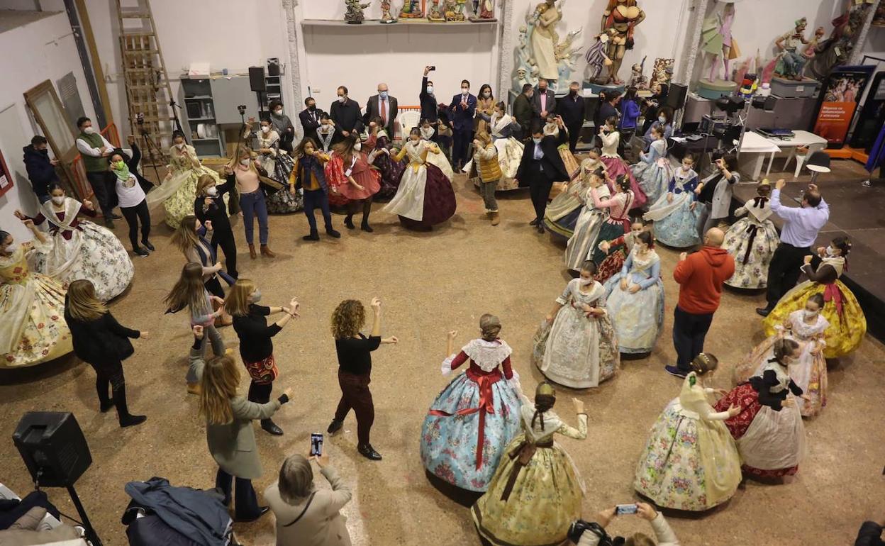 Danza, pólvora y charlas para el V aniversario del Patrimonio Inmaterial de las Fallas