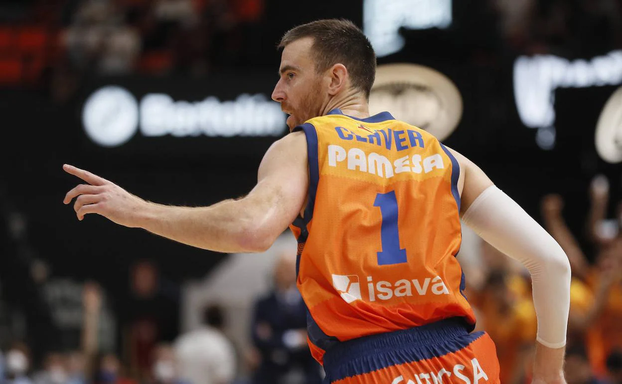 Claver, durante un partido de esta temporada en la Fonteta. 