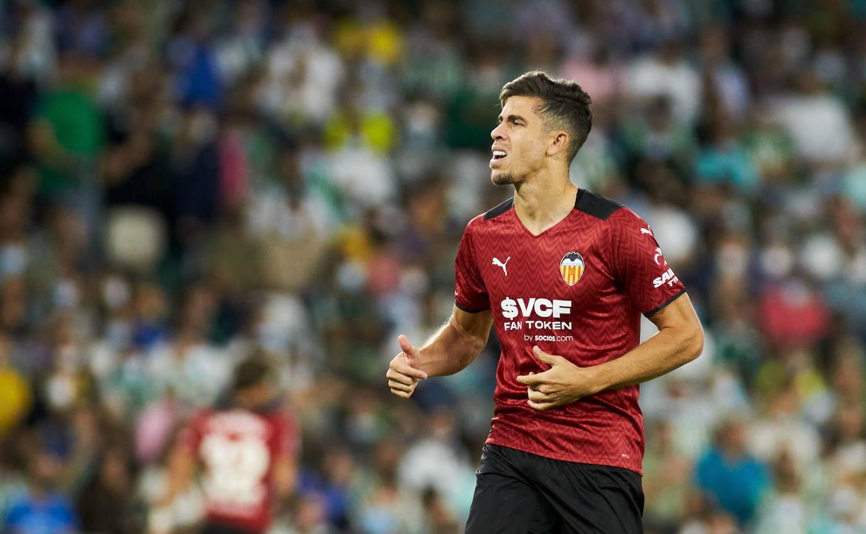 Gabriel Paulista no volverá a vestir la elástica del Valencia hasta 2022.