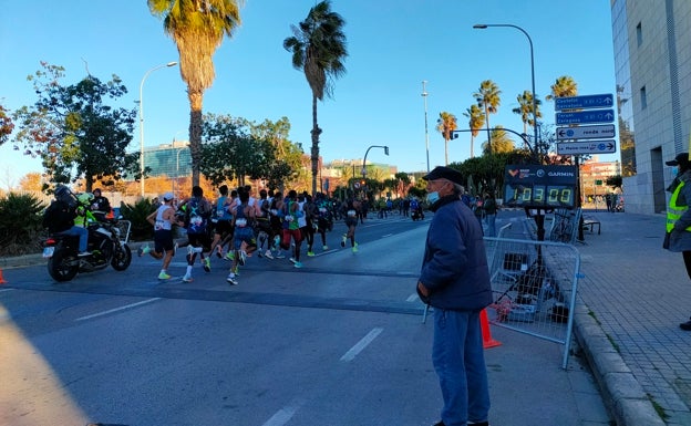 El contador indica cuánto tiempo han tardado los corredores en llegar. 