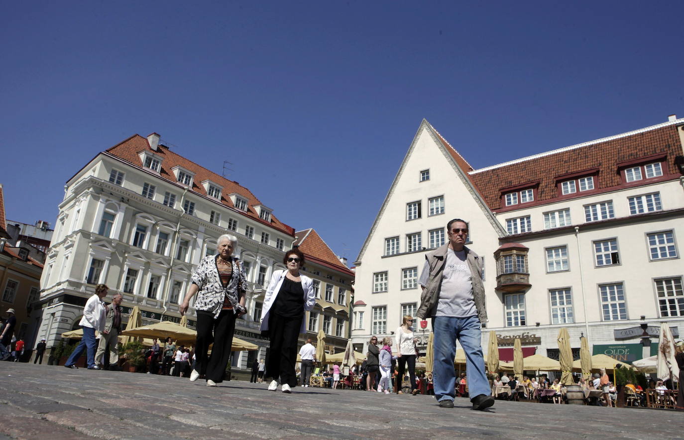 9.- Tallín (Estonia) | La capital de Estonia se estableció como la ganadora a mejor ciudad verde de Europa para 2023. Además, ha obtenido un cheque de más de medio millón de euros para invertir en proyectos sostenibles y seguir desarrollando todo su potencial de cara a la capitalidad de 2023 y al futuro.