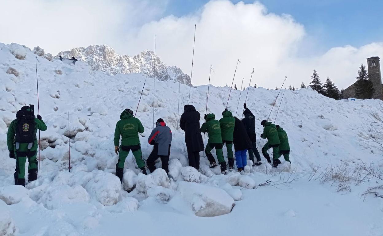 Grupo de rastreo del dispositivo de la Guardia Civil, en busca de Marcos Durá. 