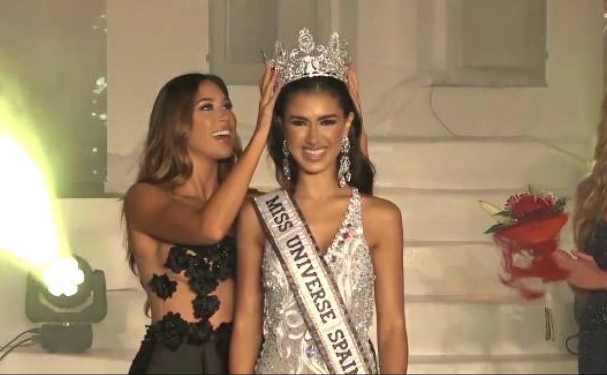 Sarah Loinaz, coronada como Miss Universo España 2021.