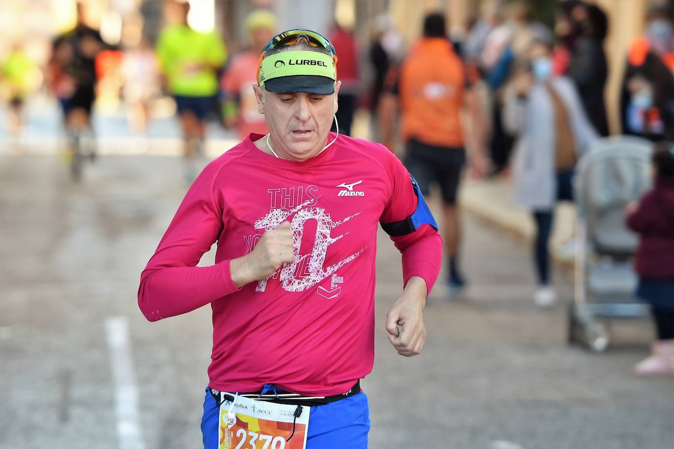 El circuito RunCáncer 2021 ha llegado a Picassent con una prueba que incluye una carrera y una marcha no competitiva de 8 km. 