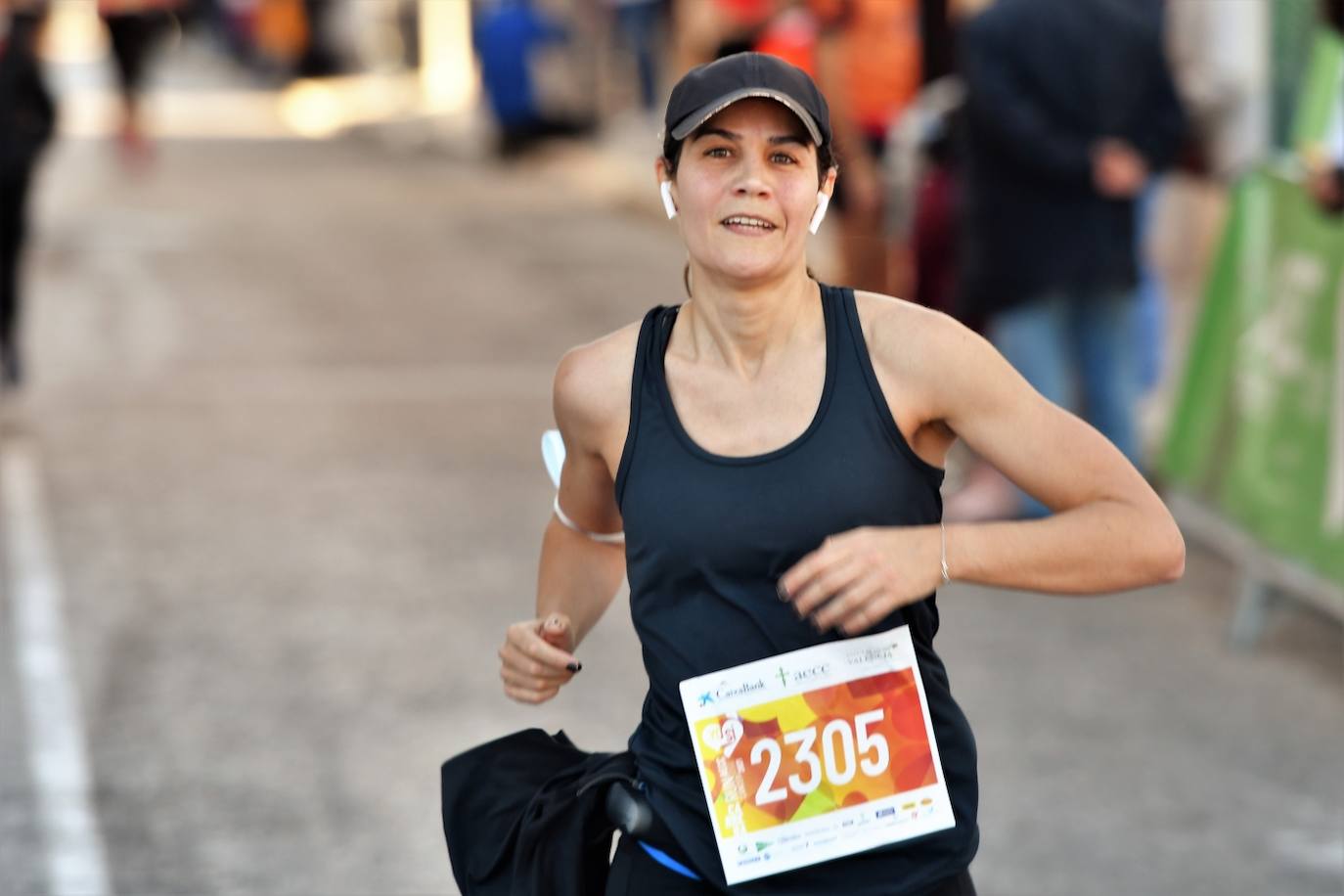 El circuito RunCáncer 2021 ha llegado a Picassent con una prueba que incluye una carrera y una marcha no competitiva de 8 km. 