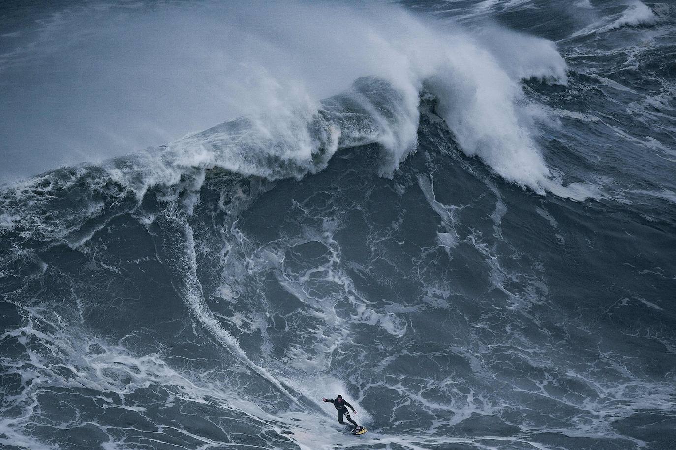 Fotos: El cañón de Nazaré, la ola más grande del mundo