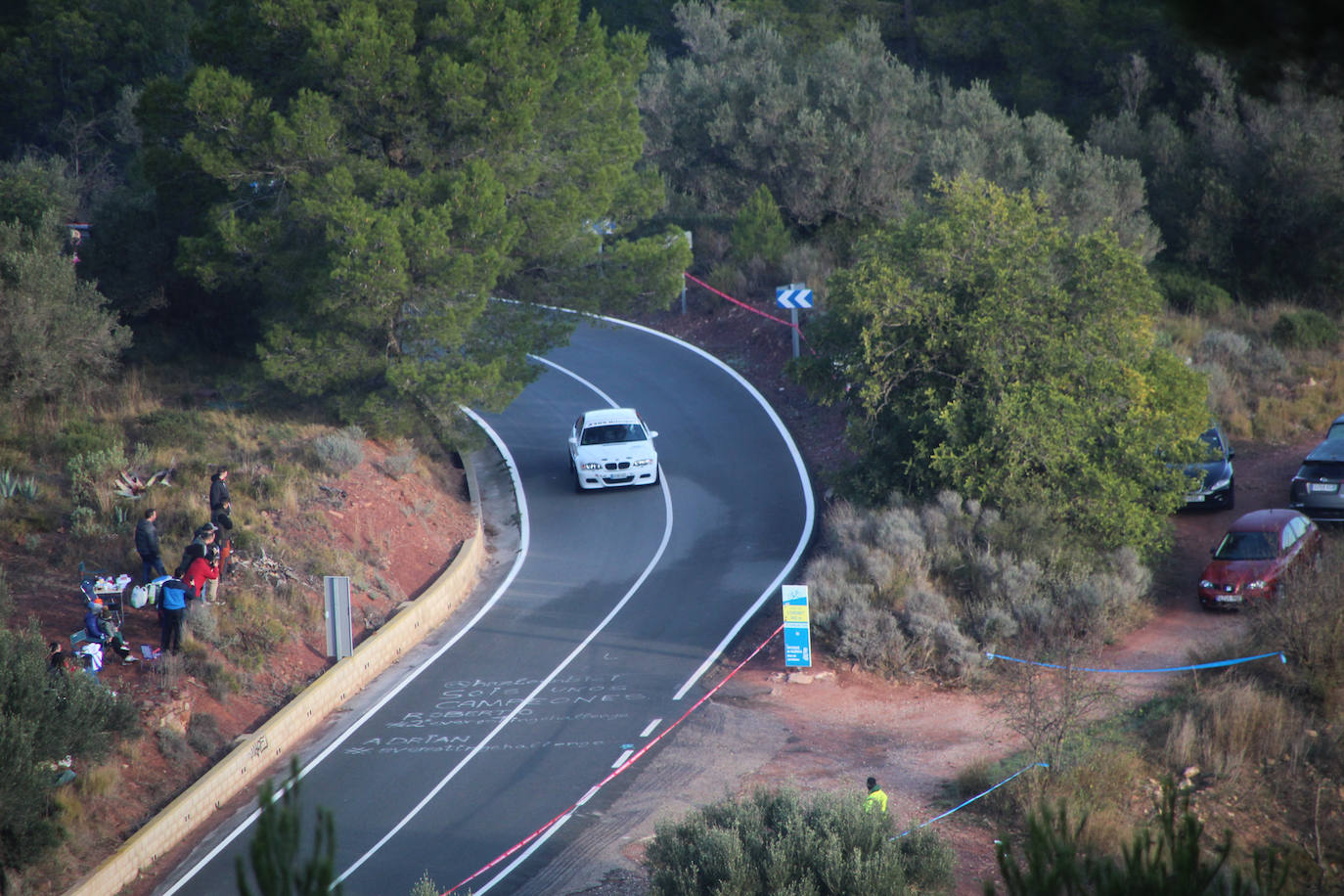 Fotos: Espectacular subida al Garbí con 60 coches por la Calderona