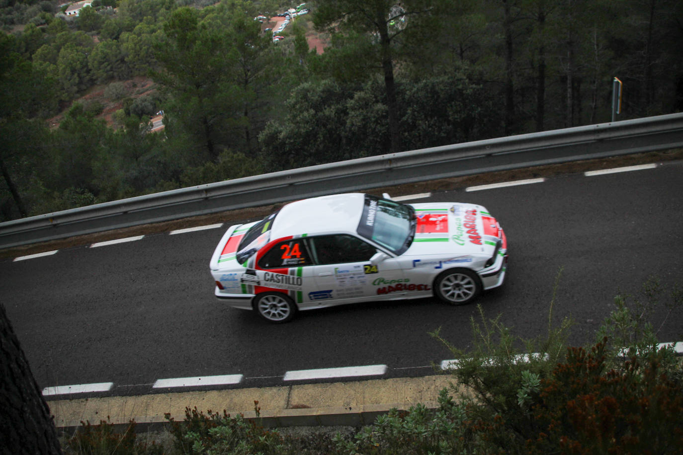 Fotos: Espectacular subida al Garbí con 60 coches por la Calderona