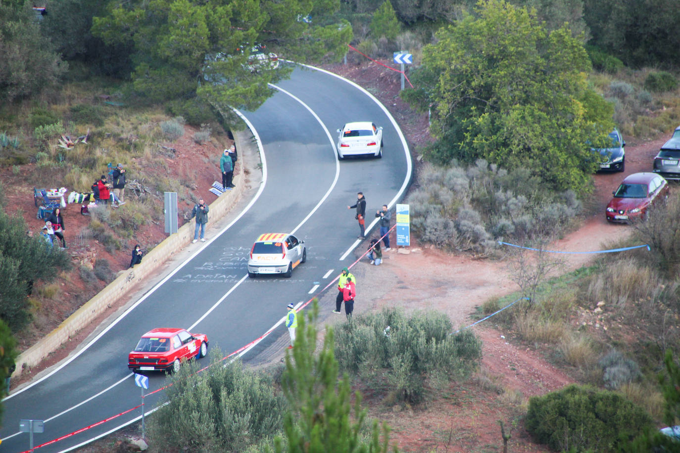 Fotos: Espectacular subida al Garbí con 60 coches por la Calderona