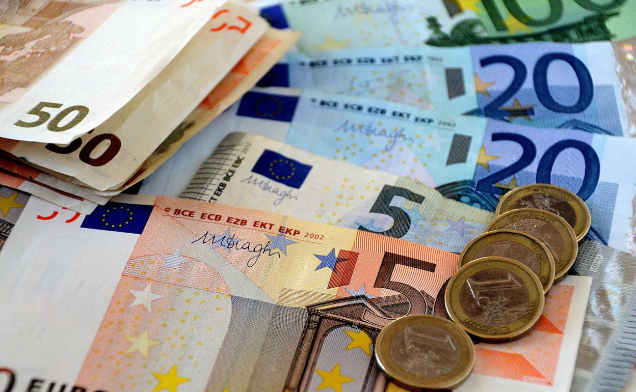 Cuáles son los billetes falsos que más circulan: de 20 y de 50 euros, Economía nacional e internacional