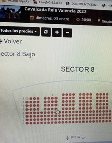 Imagen secundaria 2 - Sectores del primer anillo de la Plaza de Toros de Valencia completos a las 12.15 horas. 