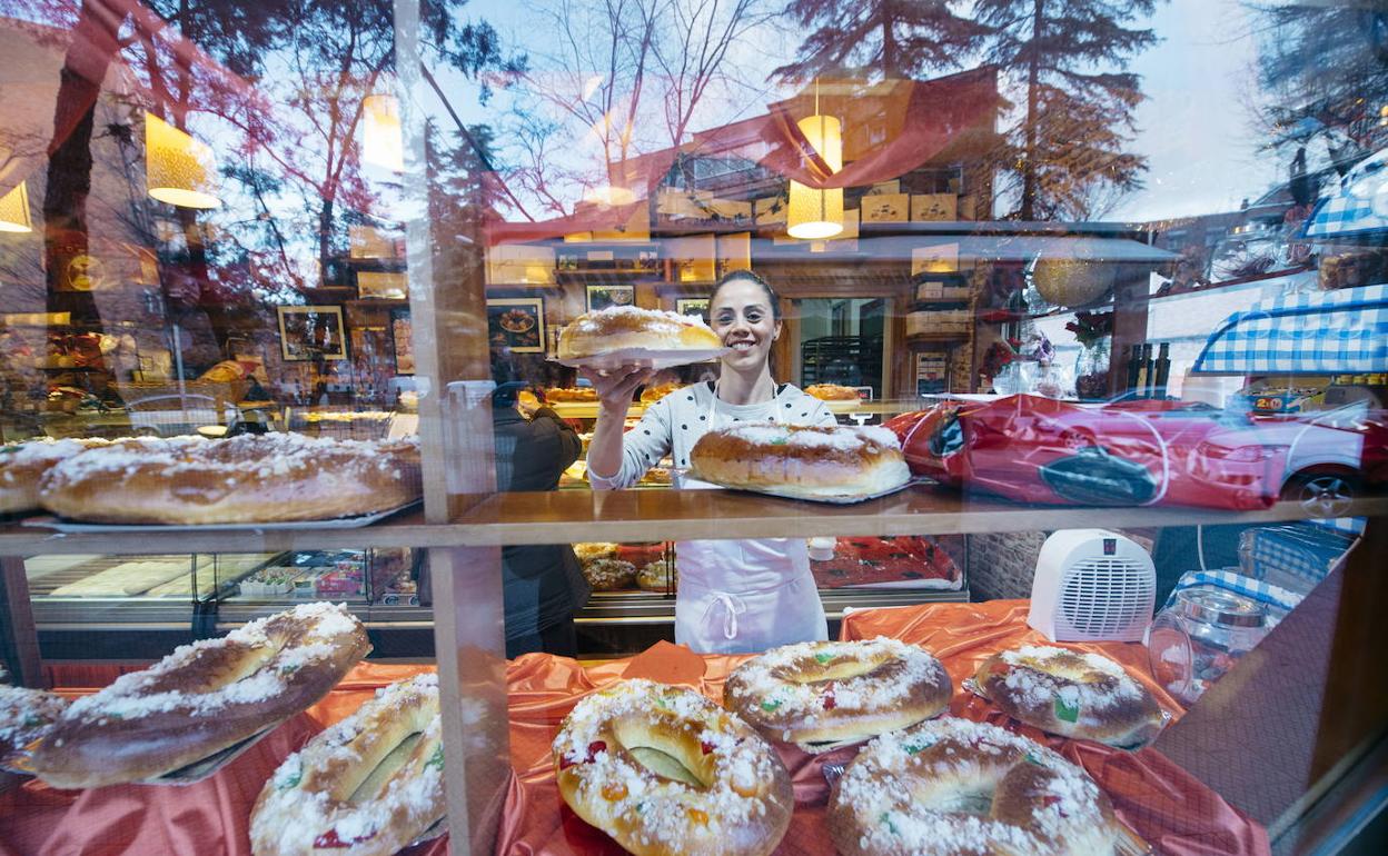 Roscones de Reyes, en una pastelería. 