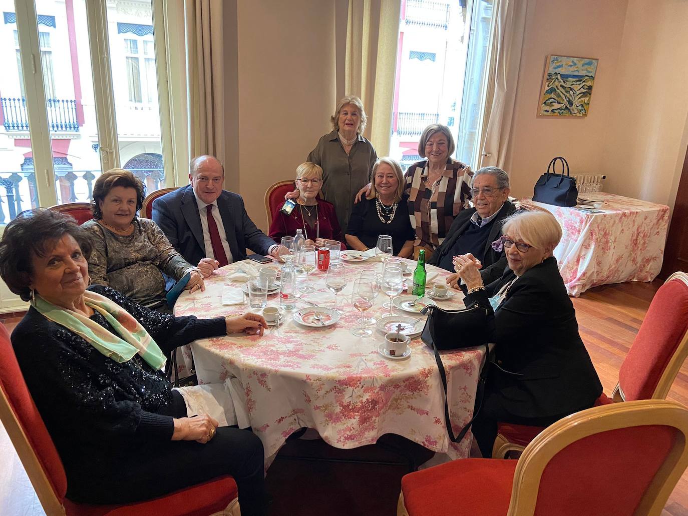 Comida del grupo de Canasta del Casino de Agricultura.