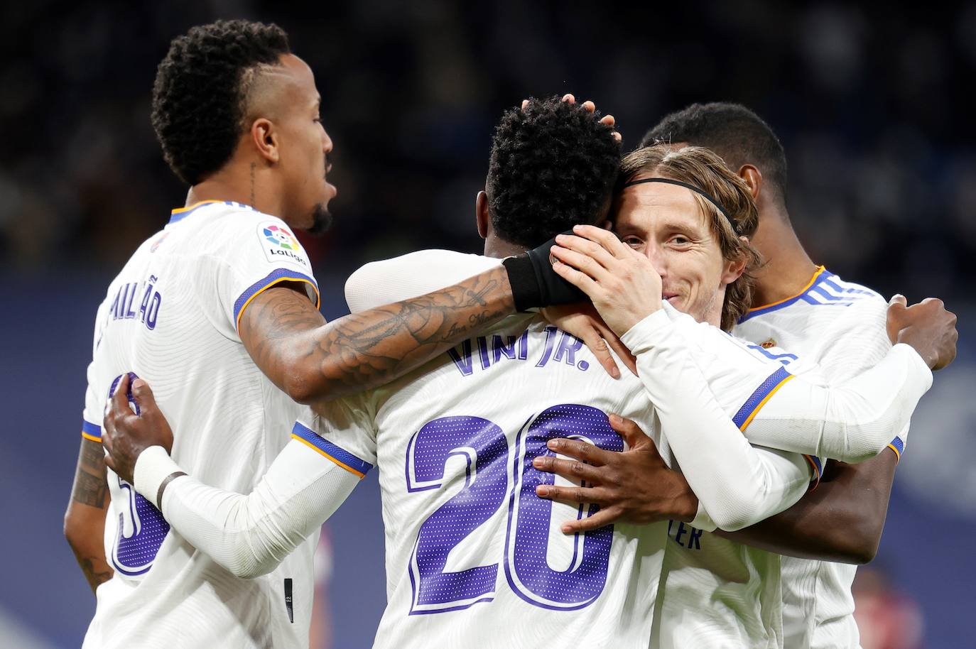 Fotos: Todas las fotos del partido Real Madrid - Valencia CF en el Bernabéu