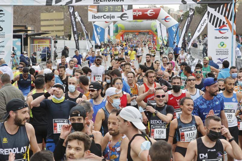 Fotos: Todas las fotos de la carrera 10K Ibercaja de Valencia 2022