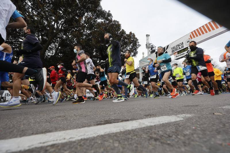 Fotos: Todas las fotos de la carrera 10K Ibercaja de Valencia 2022