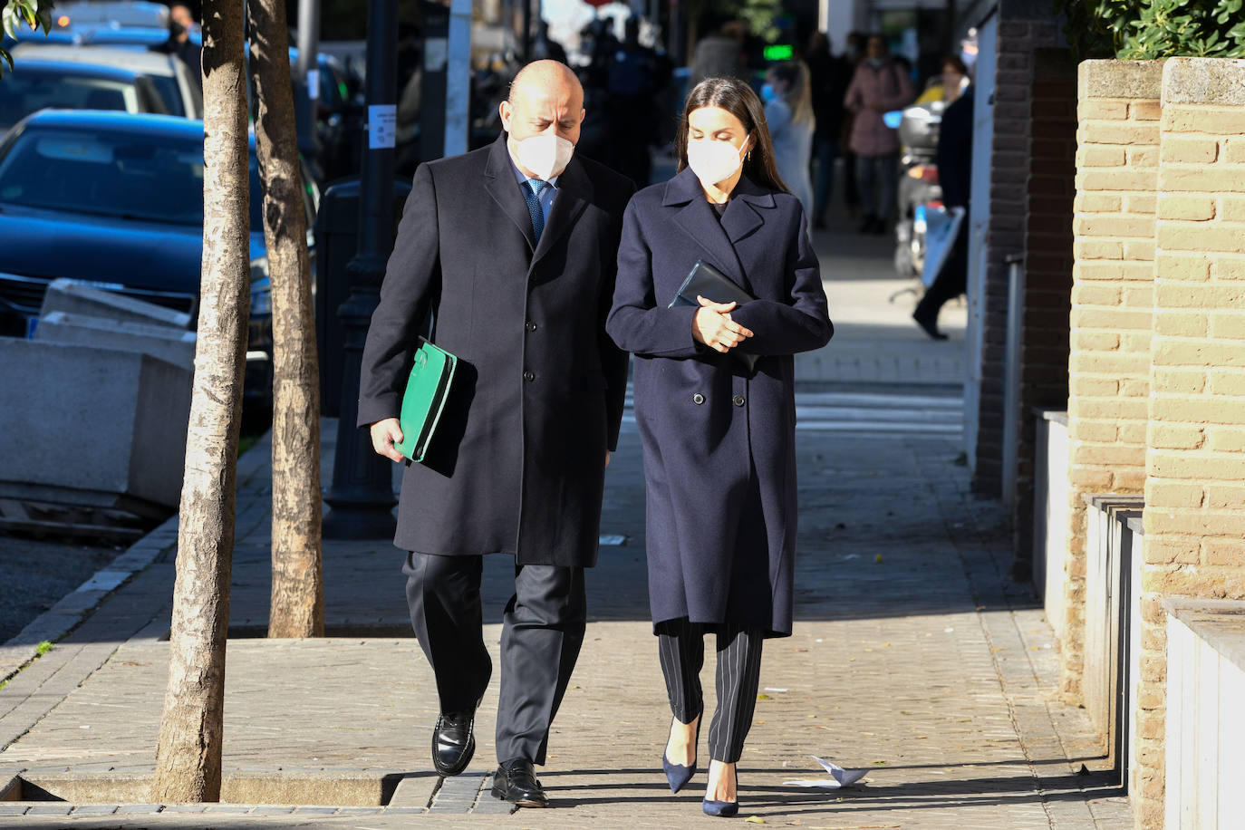 Fotos: Letizia luce un look ejecutivo en su primer acto en solitario de 2022