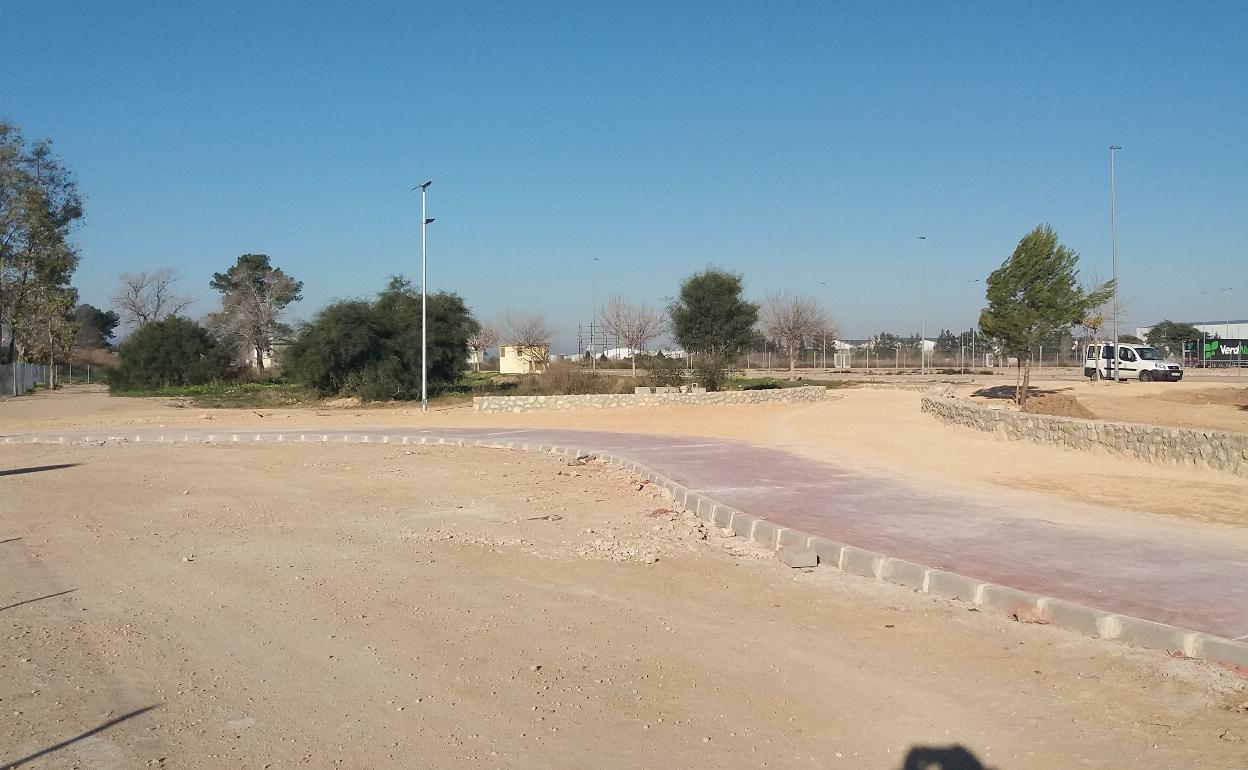 Una de las obras en el área industrial de Algemesí. 