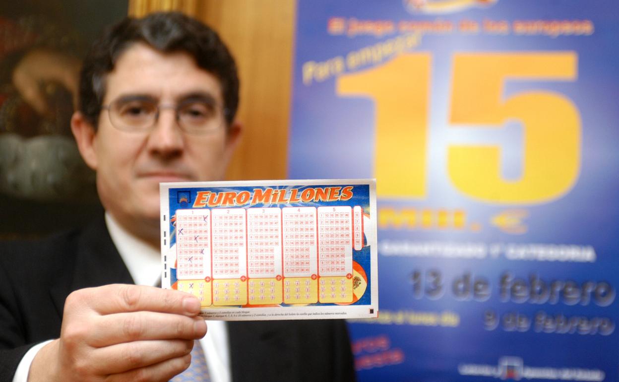 Este fue el primer boleto de Euromillones, un sorteo que nació en 2004.