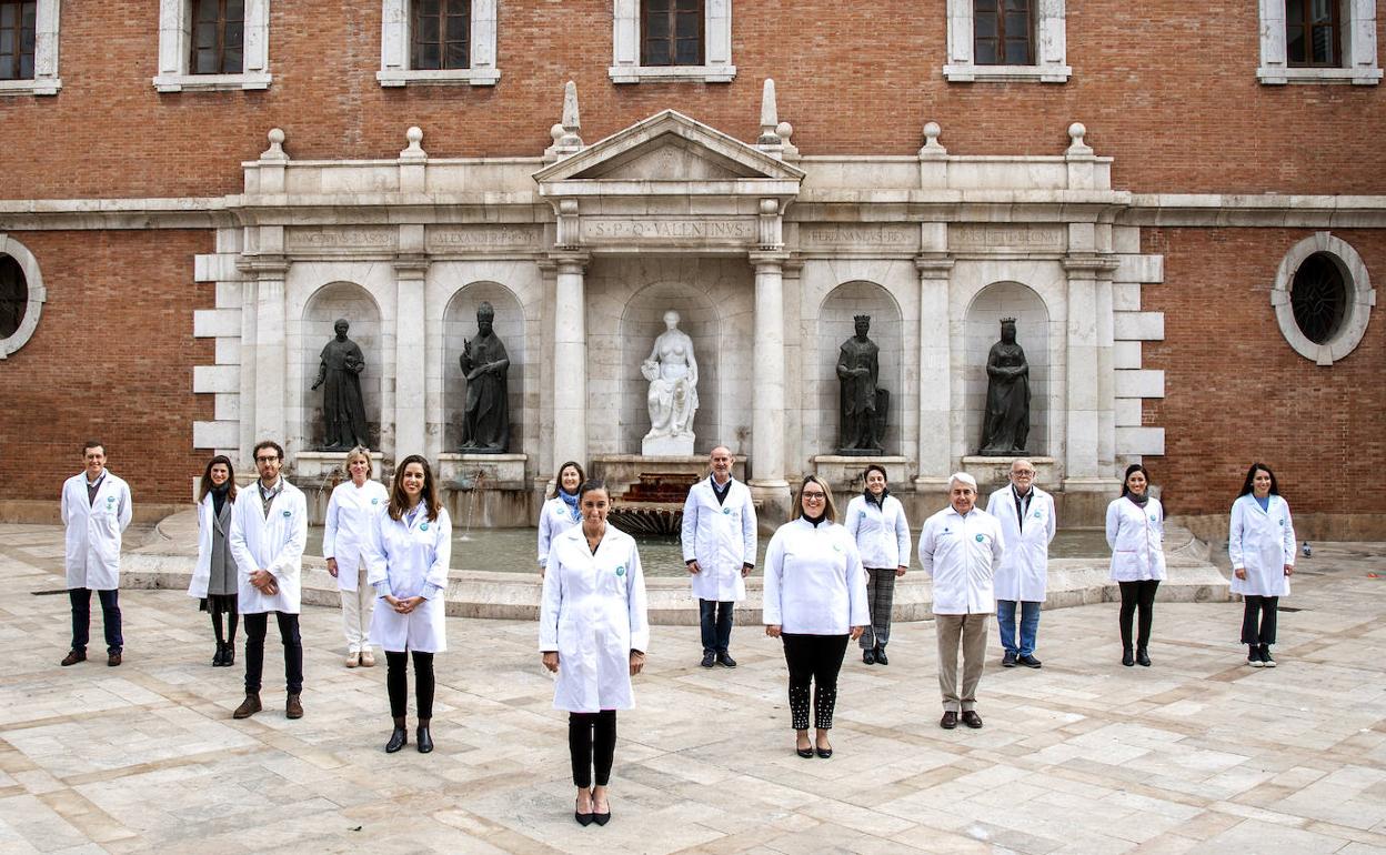 Integrantes de la candidatura Farmacéuticos de Corazón que aspira a presidir el colegio oficial de la provincia de Valencia.