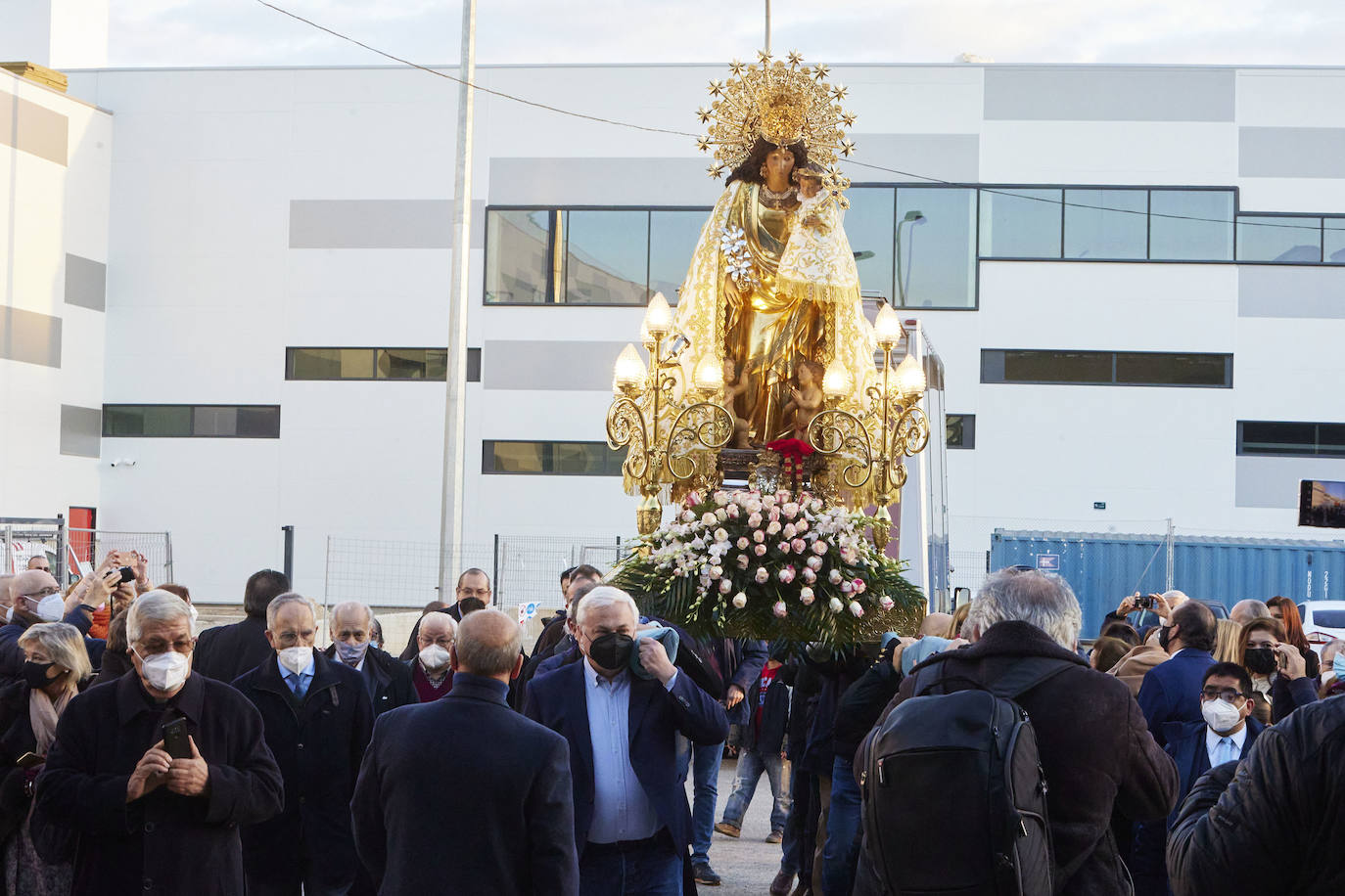 Fotos: La Mare de Déu visita LAS PROVINCIAS